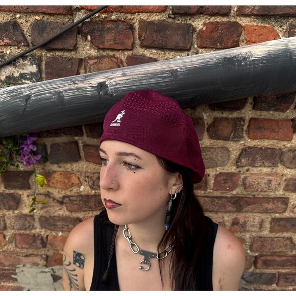 *VERY RARE* KANGOL HAT - Picture 1 of 3